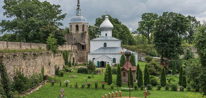 Порховская крепость, Никольская церковь