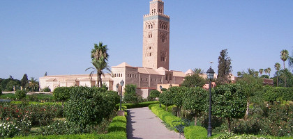 Вид на мечеть Кутубия из сада