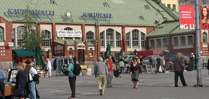 Блошиный рынок в Хельсинки, рыночная площадь