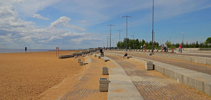 Парк 300-летия Санкт-Петербурга, набережная