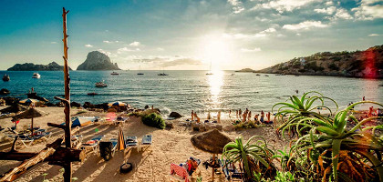 Пляж Cala d Hort, Ибица
