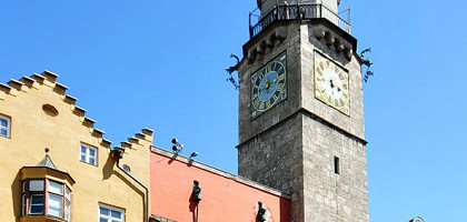 Городская башня и площадь в Инсбруке
