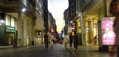 Вечерние Афины, улица Ermou