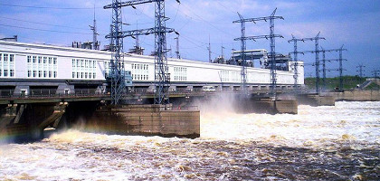 Гидроэлектростанция КамГЭС в городе Пермь