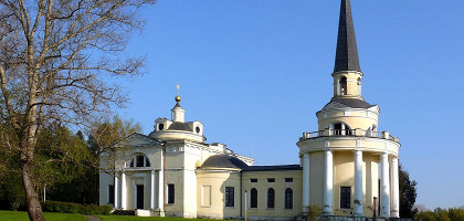 Введенское, усадебная церковь