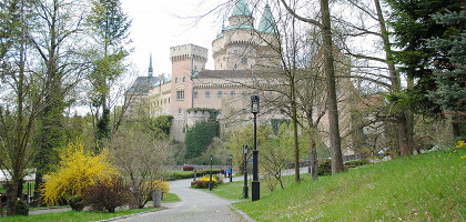 Бойницкий замок, парк