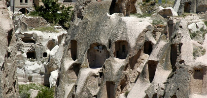 Каменные фигуры в Каппадокии