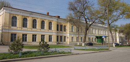 Гимназия Чехова в Таганроге, историческое здание