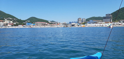 Вид на Ольгинку с воды
