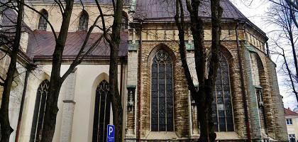 Церковь Олевисте, фасад
