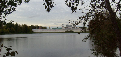 Тихвинский монастырь