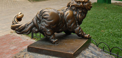 Памятник коту Пантелеймону