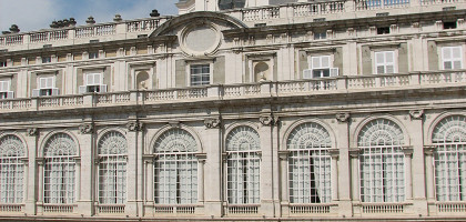 Внутренний дворик Королевского дворца, Мадрид