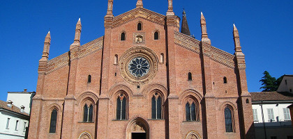 Церковь Санта Мария дель Кармине, Павия, Ломбардия