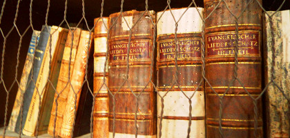 Бесценные коллекции библиотеки аббатства Паннонхальма в Дьере