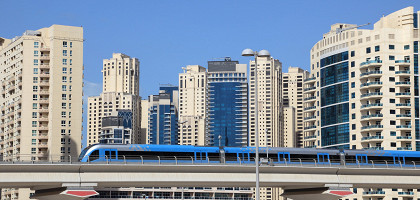 Метро в центре Дубая