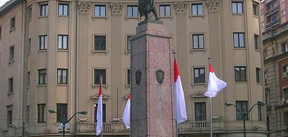 Памятник Диего Лопес де-Аро, основателю Бильбао