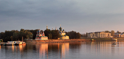 Вид на Угличский Кремль