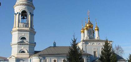 Церковь Богоявления в Гончарах