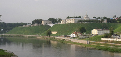 Замок Гродно со стороны реки, Гродно