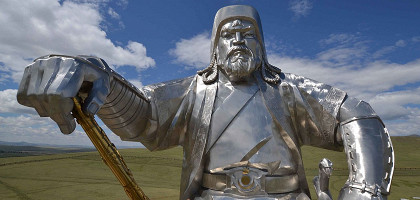 Монумент Чингисхану, самая большая конная статуя в мире