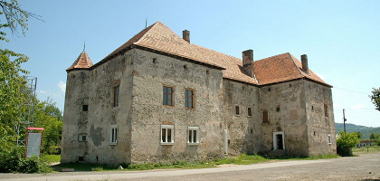 Замок Сент-Миклош, Украина