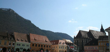 Вид на черную церковь с главной площади, Брашов