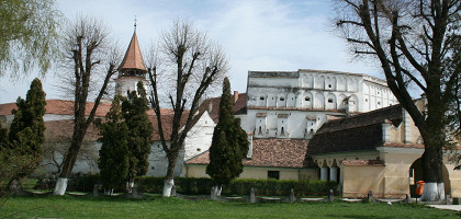 Саксонская укрепленная церковь в Прежмере, Румыния