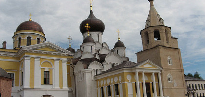 Комплекс Свято-Успенского монастыря, Старица