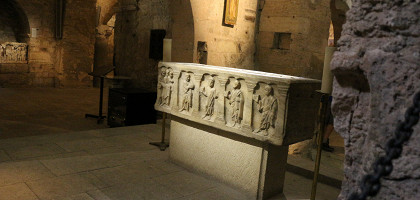 Аббатство Сен-Виктор, алтарь-саркофаг