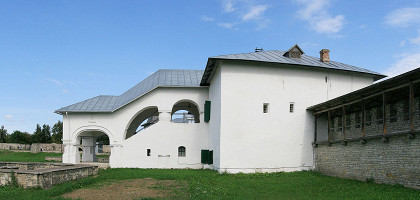 Приказные палаты, административная постройка XVII века