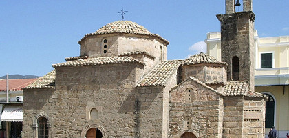 Церковь Святых Апостолов, Каламата