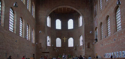 Интерьер базилики Константина, Трир