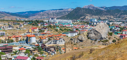 Вид с каменной Генуэзской крепости, Судак