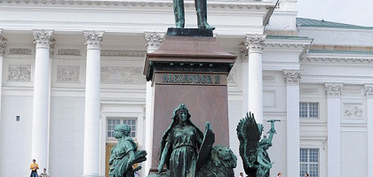 Памятник Александру II в Хельсинки