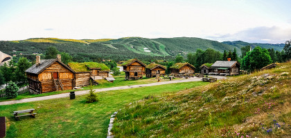 Гейло, Норвегия, каркасные домики с травой на крыше