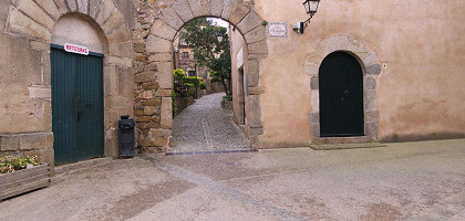 Площадь Vila Vella, Тосса-де-Мар