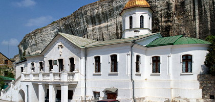 Инкерманский пещерный монастырь