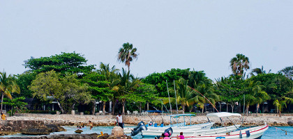 Вид на пляж Акумаля, Мексика