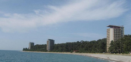 Панорама набережной в Гагре