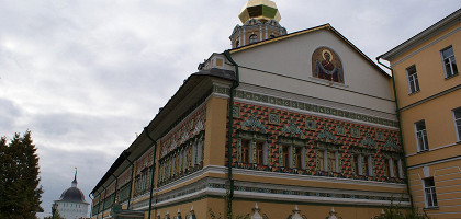 Царские чертоги