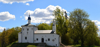 Труворово городище, каменная церковь святого Николы с Городища