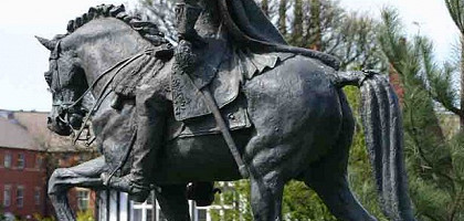 Памятник Карлу Эдуарду Стюарту, Дерби