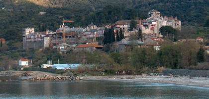 Ватопед — православный греческий мужской монастырь на Святой Горе Афон 