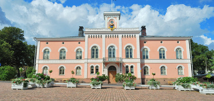 Ловийса, Финляндия, новая Ратуша