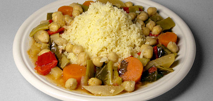 Кускус с овощами и нутом