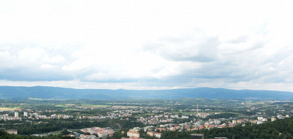 Вид на Карловы Вары со смотровой площадки, Чехия