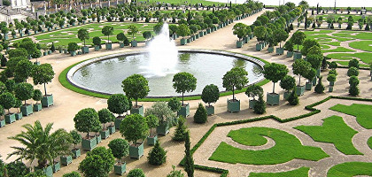 Версальский дворец, партер перед оранжереей