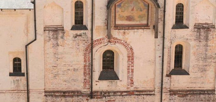 Главные ворота монастыря в Кириллове