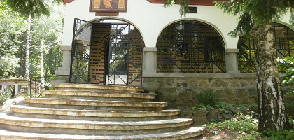 Драгалевский монастырь, вход